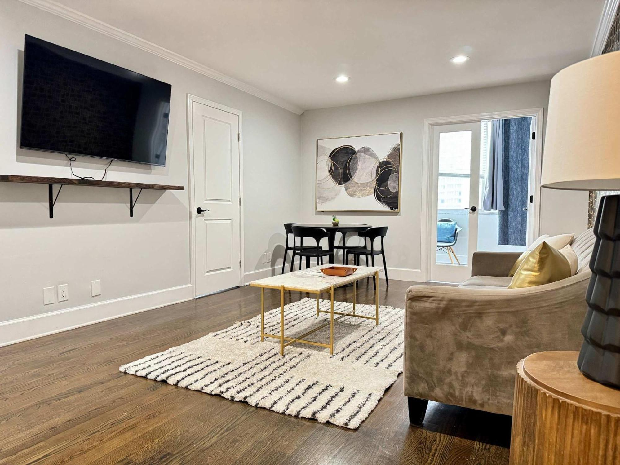 View Newly Renovated 3 Beds With Free Parking Lm1809 Atlanta